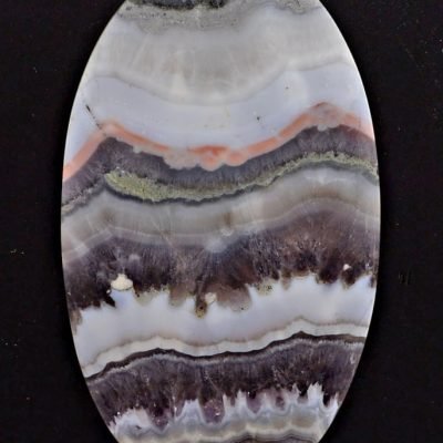 Banded-amethyst-87.97-ct.jpg