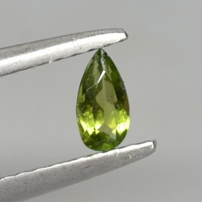 Chrome-diopside-0.20-ct.jpg