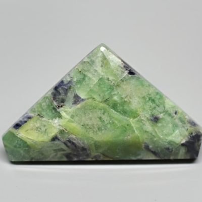 Chromian-lawsonite-2.83-ct.jpg