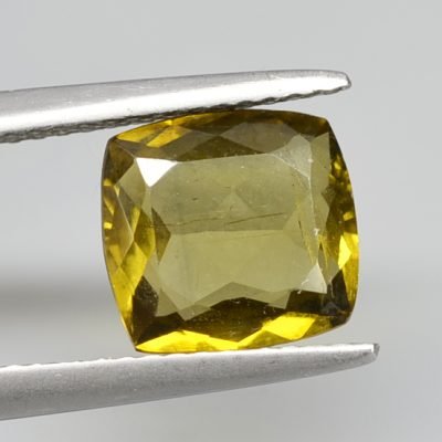 Clinozoisite-2.30-ct.jpg