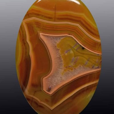 Condor-agate-162.32-ct.jpg