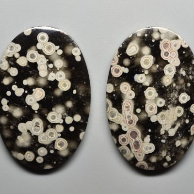 Cosmic-obsidian-23.81-ct.jpg