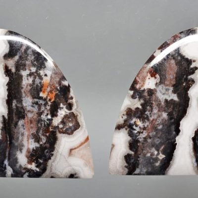 Crazy-lace-agate-65.62-ct.jpg