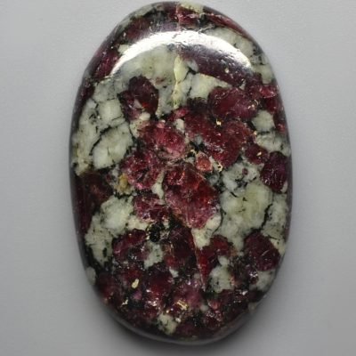 Eudialyte-52.60-ct.jpg