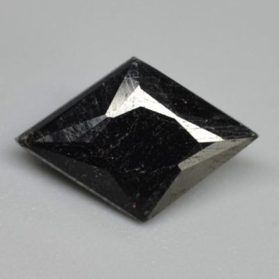 Ferro-pargasite-1.78-ct.jpg