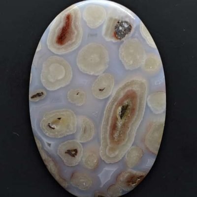 Fish-eye-agate-61.53-ct.-1.jpg