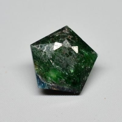 Fuchsitekyanite-1.09-ct.jpg