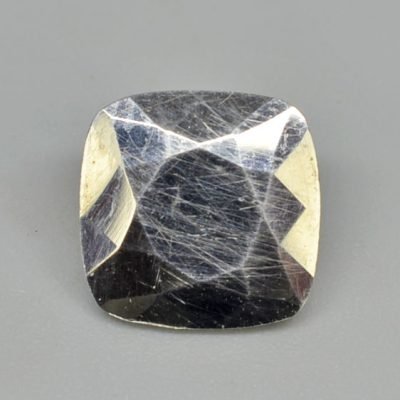 Gibeon-meteorite-6.37-ct.jpg