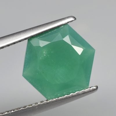 Green-chalcedony-2.42-ct.jpg
