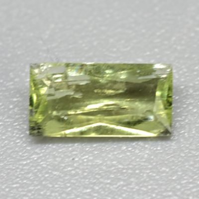 Kyanite-0.32-ct-1.jpg