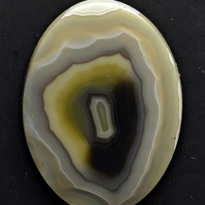 Laguna-agate-26.76-ct.jpg