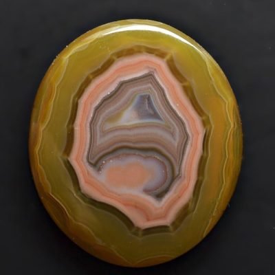 Laguna-agate-27.28-ct.jpg