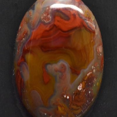 Laguna-agate-30.02-ct.jpg