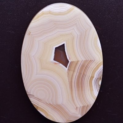 Laguna-agate-32.18-ct.jpg
