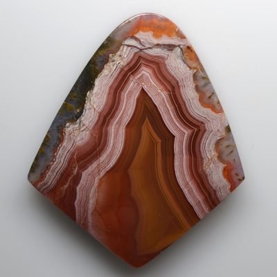 Laguna-agate-66.73-ct.jpg