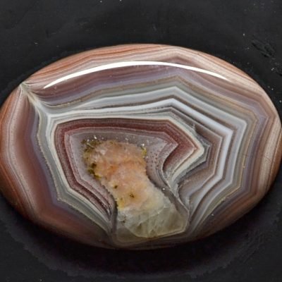 Laguna-agate-69.86-ct.jpg