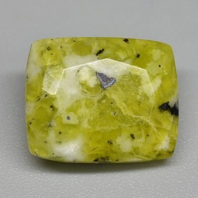Lizardite-5.08-ct.jpg