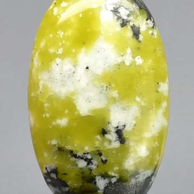 Lizardite-64.72-ct.jpg