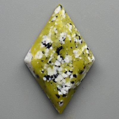 Lizardite-magnetite-8.61-ct.jpg