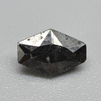 Manganite-0.55-ct.jpg