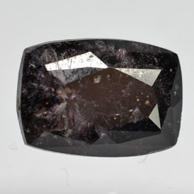 Manganovesuviate-on-hausmannite-2.68-ct.jpg