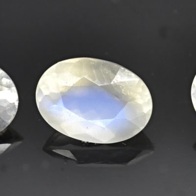 Moonstone-2.56-ct.jpg