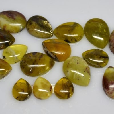 Moss-opal-lot-82.14-ct.jpg
