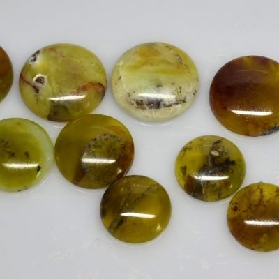 Moss-opal-lot-89.19-ct.jpg