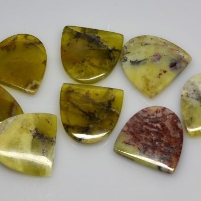 Moss-opal-lot-91.97-ct.jpg