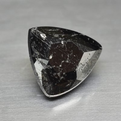 Nepheline-eudyalite-0.89-ct.jpg