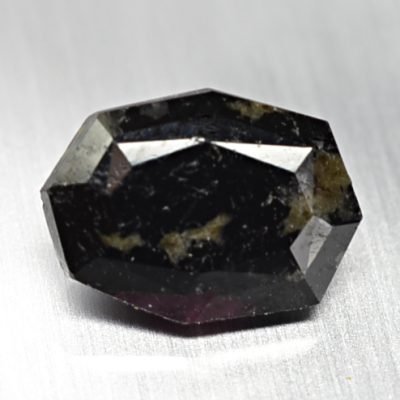 Nepheline-eudyalite-1.91-ct.jpg