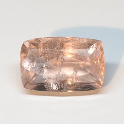 Pink-fluorite-3.74-ct.jpg