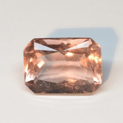 Pink-fluorite-4.06-ct.jpg