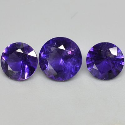 Purple-scapolite-2.40-ct-a.jpg