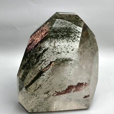 Quartz-with-chlorite-phantoms-246-gr.b-1.jpg