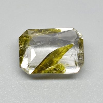 Quartz-with-epidote-3.09-ct.a.jpg