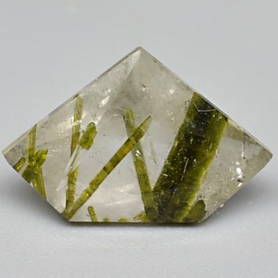 Quartz-with-epidote-3.39-ct.jpg