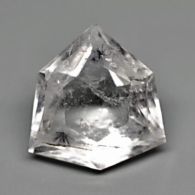 Quartz-with-hollandite-4.22-ct.jpg