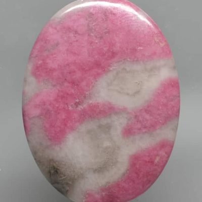 Rhodonite-in-quartz-74.72-ct.jpg