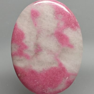 Rhodonite-in-quartz-80.62-ct.jpg