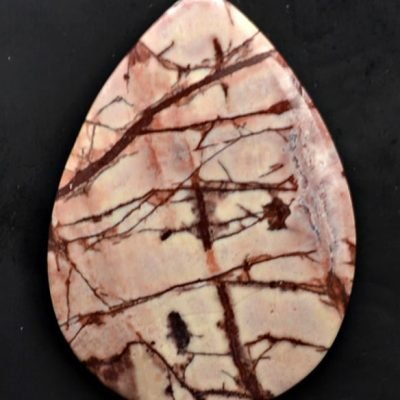 Rhyolite-66.90-ct.jpg