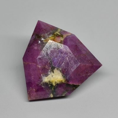 Ruby-fuchsite-12.64-ct.jpg