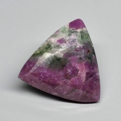 Ruby-fuchsite-7.98-ct.jpg