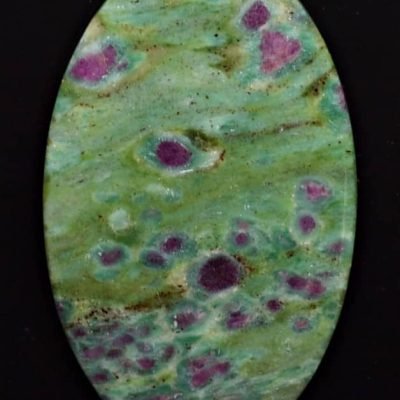 Ruby-in-fuchsite-122.67-ct.jpg