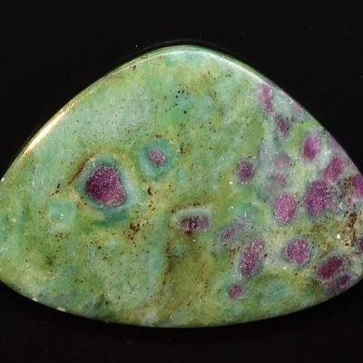 Ruby-in-fuchsite-65.18-ct.jpg