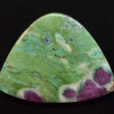 Ruby-in-fuchsite-69.46-ct.jpg