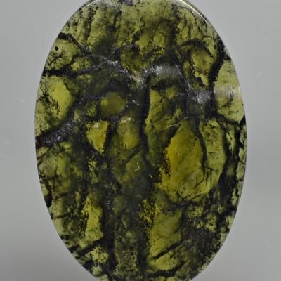 Serpentinite-magnetite-16.74-ct.jpg