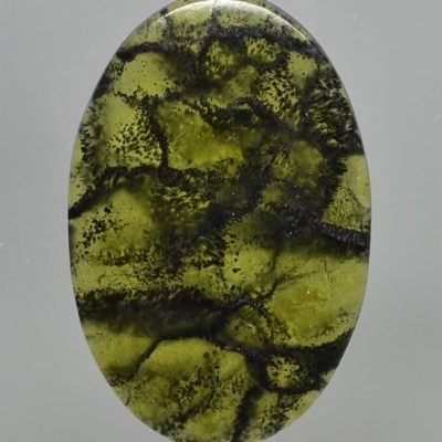 Serpentinite-magnetite-8.46-ct.jpg