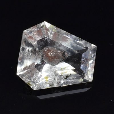 Triplite-in-beryl-3.53-ct.jpg