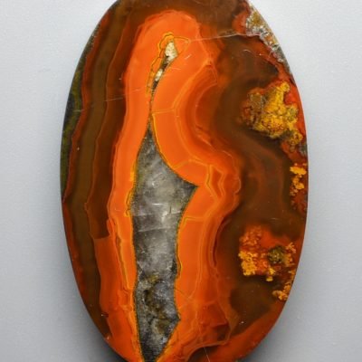Warring-states-agate-61.66-ct.jpg